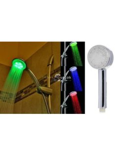 3 színben világító LED zuhanyfej