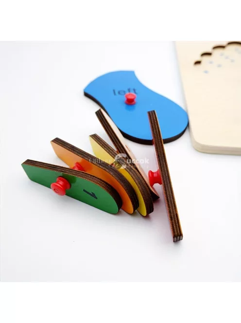 Gyerektenyér és láb fa kirakós játék