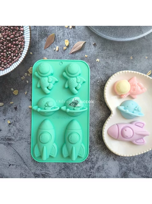 Űr-témájú szilikon sütőforma