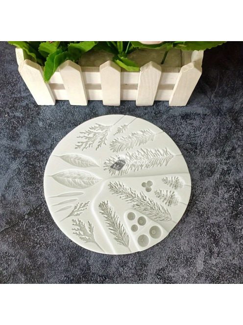 Szilikon sütőforma karácsonyra és ünnepekre - Levél, fa, fenyőtoboz minták