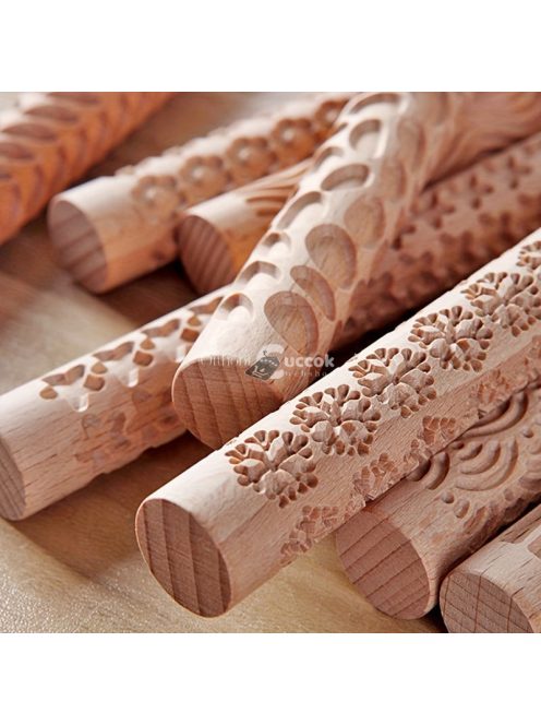 Karácsonyi mintás sodrófa - tökéletes pizzához, pitékhez, süteményhez, galuskához, tésztához és sok máshoz