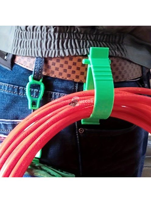 Műanyag sisak klipsz