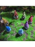 7db Manó Gyanta Szobrok