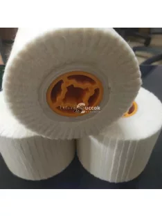 Nagyon sűrű, keresztirányú, gyapjúkefe