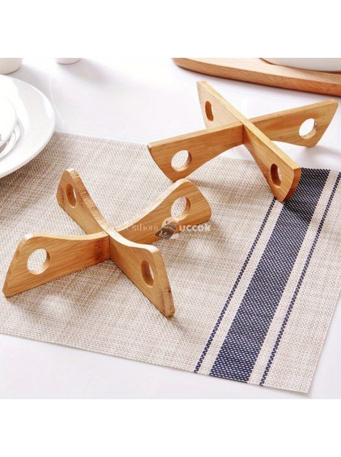 2 db Fa Trivet forró ételekhez - Hőálló és dekoratív konyhai asztali fa alátét