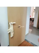 Ajtóbecsípés Védő