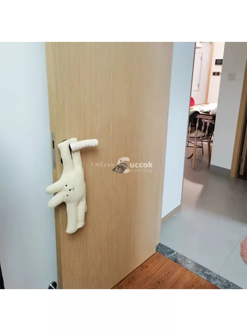 Ajtóbecsípés Védő