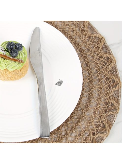 4 darabos Elegáns Juta Szövésű Asztali Alátétek Horgolt Szegéllyel