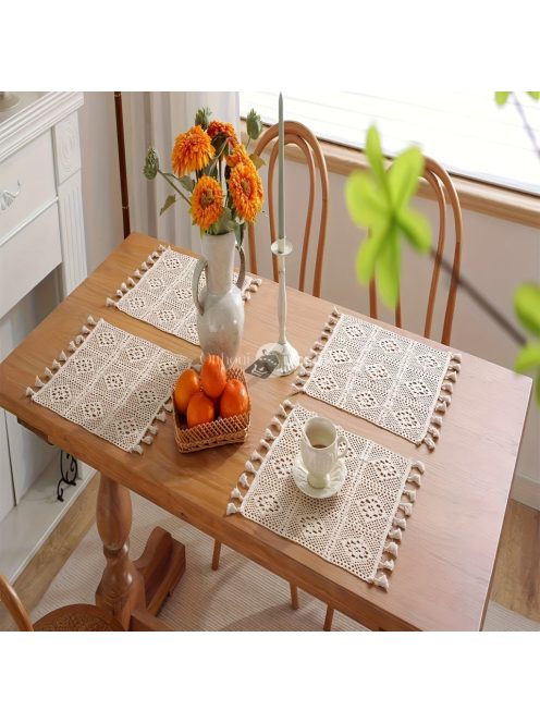 Kézzel készített bohém szőtt asztali alátét horgolt csipke szegéllyel