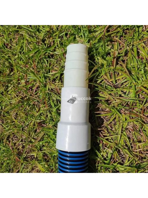 Medence porszívó tömlőcsatlakozó