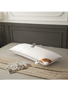 Luxus steppelt kétoldalas párna