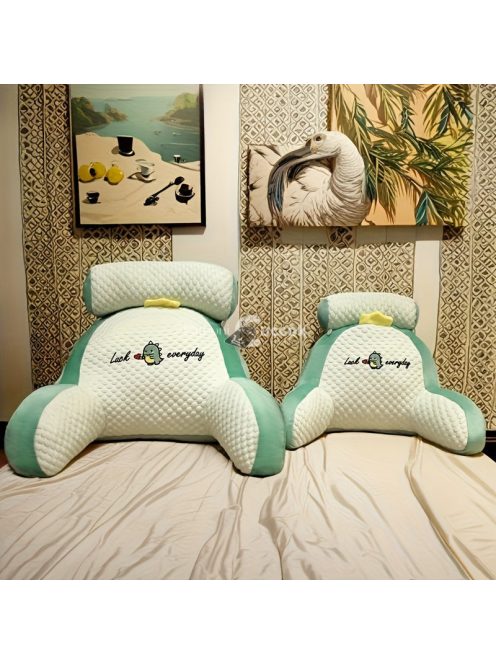 Háttámlával ellátott, ergonomikus olvasópárna