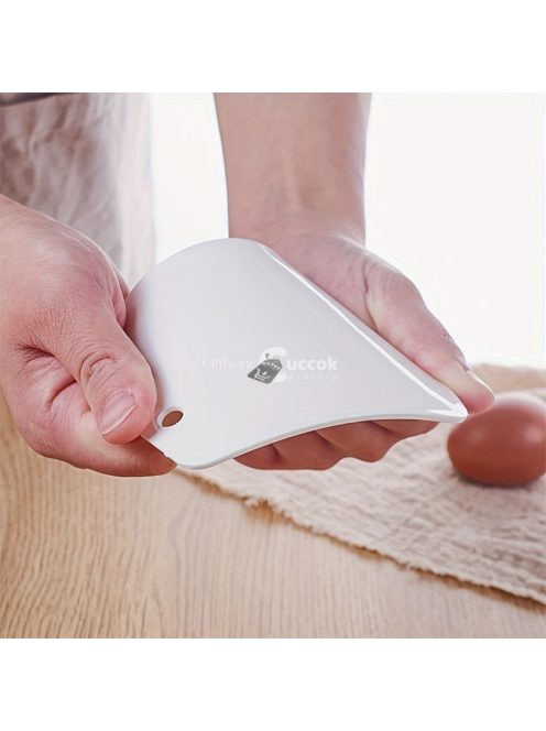 1 db, tésztakaparó