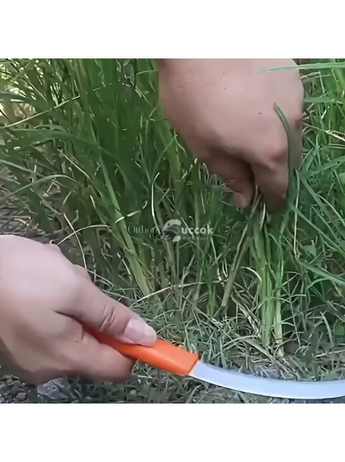 Rozsdamentes acél fogazott pengéjű bozótvágó műanyag nyéllel