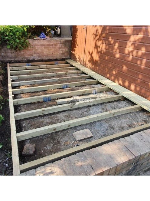 10 db-os fém kerítésoszlop horgony csavarokkal