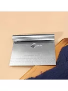 Rozsdamentes Acél Tésztavágó és Sütőkaparó Mérőjelölésekkel