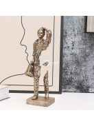 Gyanta  szobor figura