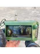 Dízel traktor - Egyedi otthoni dekoráció