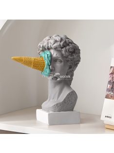 Műgyanta Dávid szobor fagylaltos pohárral