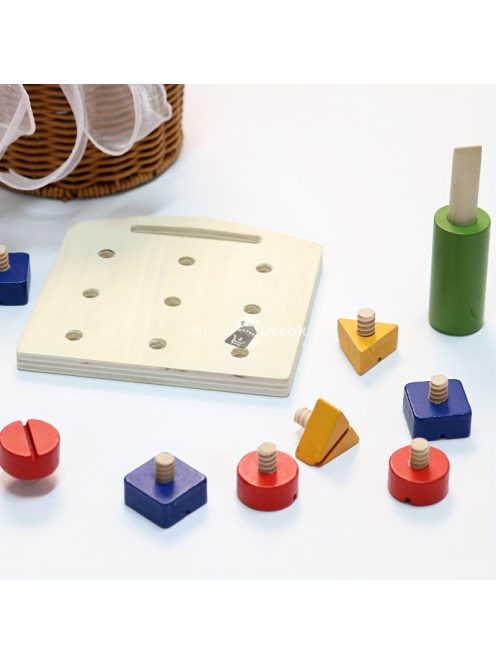 Koaics Fa Csavarhúzó és csavarhajtó gyakorló játék