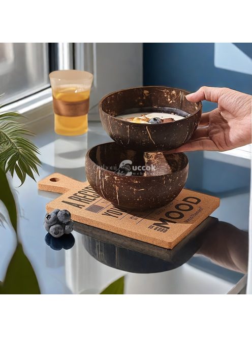 Kézzel készített kókuszdió héjból készült salátástál szett fa kanalállal