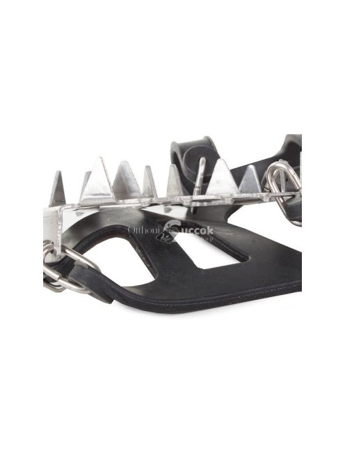 Túracipő hegyi tüskékkel 40-45 méretig