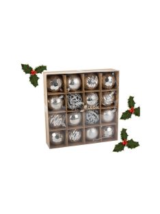   Karácsonyfadíszek 6cm-es készletben, 16 db dísz szent ünnepi mintákkal