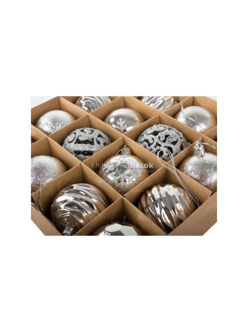 Karácsonyfadíszek 6cm-es készletben, 16 db dísz szent ünnepi mintákkal