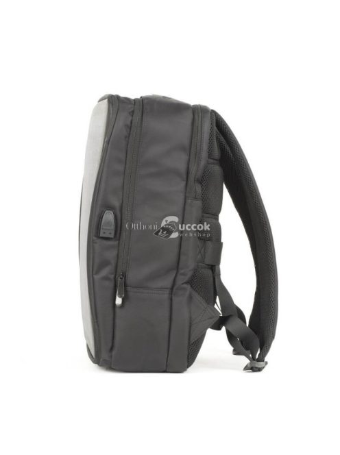 Napelemes sporttáska