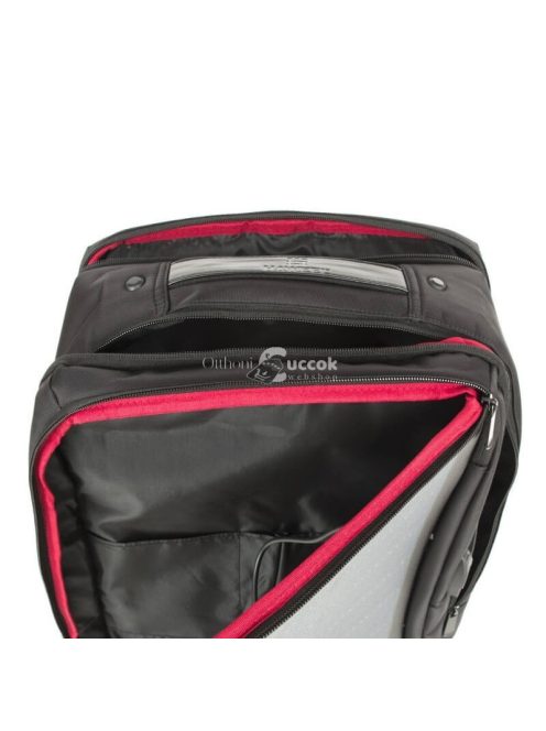 Napelemes sporttáska