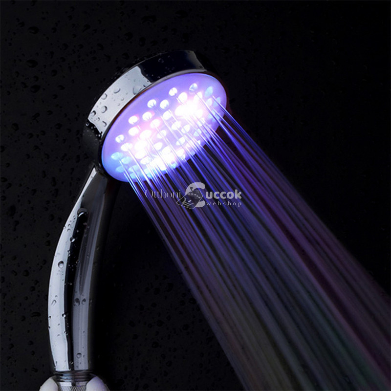 Automatikusan váltakozó színű LED zuhanyfej