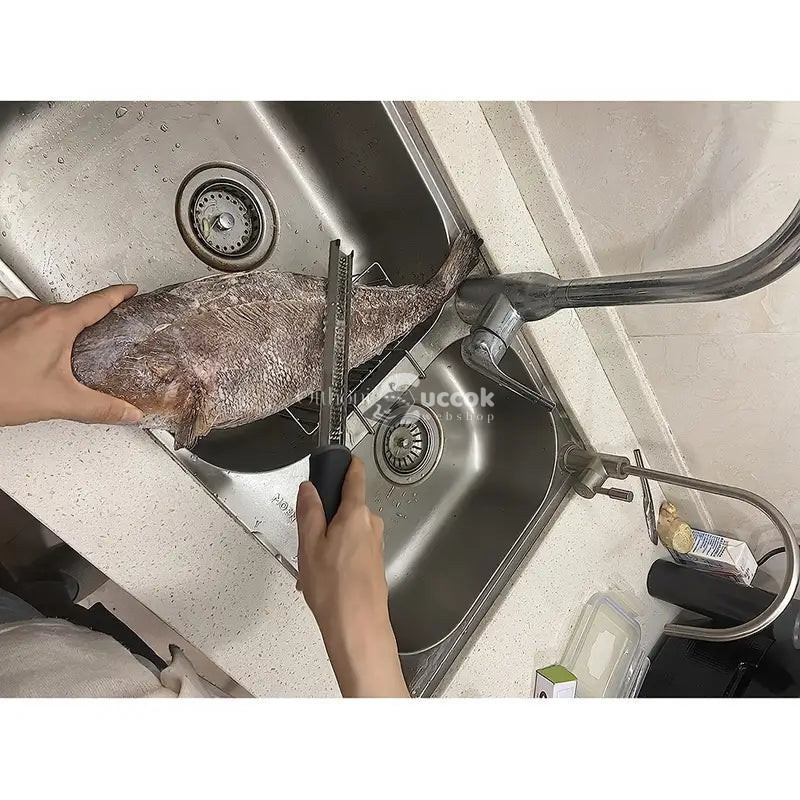 Image of Multifunkciós rozsdamentes acél reszelő - Kézi citrom-, sajt-, gyömbérreszelő és konyhai eszköz zöldségekhez és fokhagymához