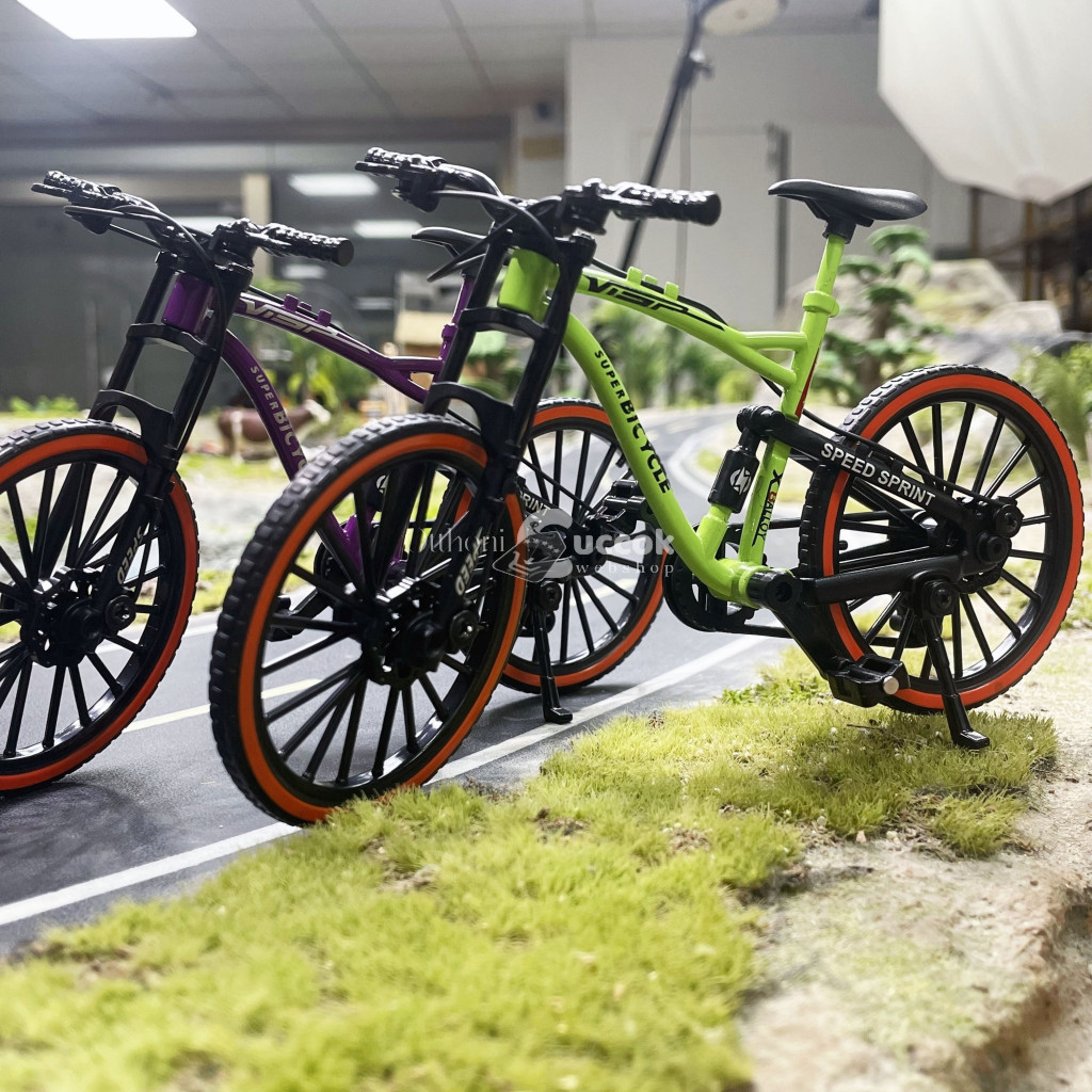 Image of 1/10 méretarányú ötvözet hegyi kerékpár modell